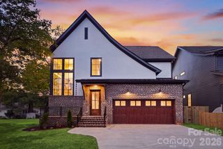 1115 Lomax Avenue, Charlotte, NC 28211