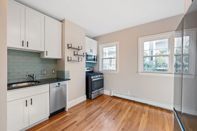 35 Story 1, Boston, MA 02127