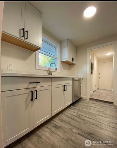 10204 47th Avenue SW, Lakewood, WA 98499