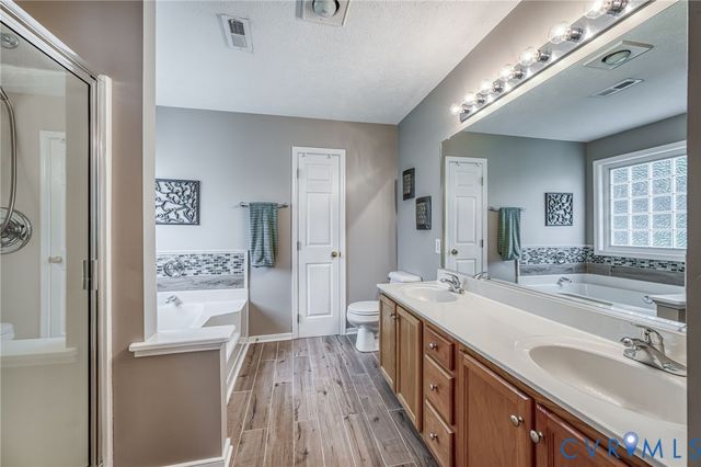 6300 Greystone Creek Rd, Mechanicsville, VA 23111