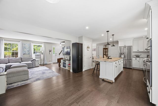144 Mountain Road, Goffstown, NH 03045