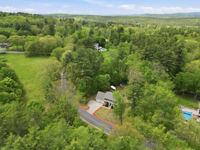 144 Mountain Road, Goffstown, NH 03045