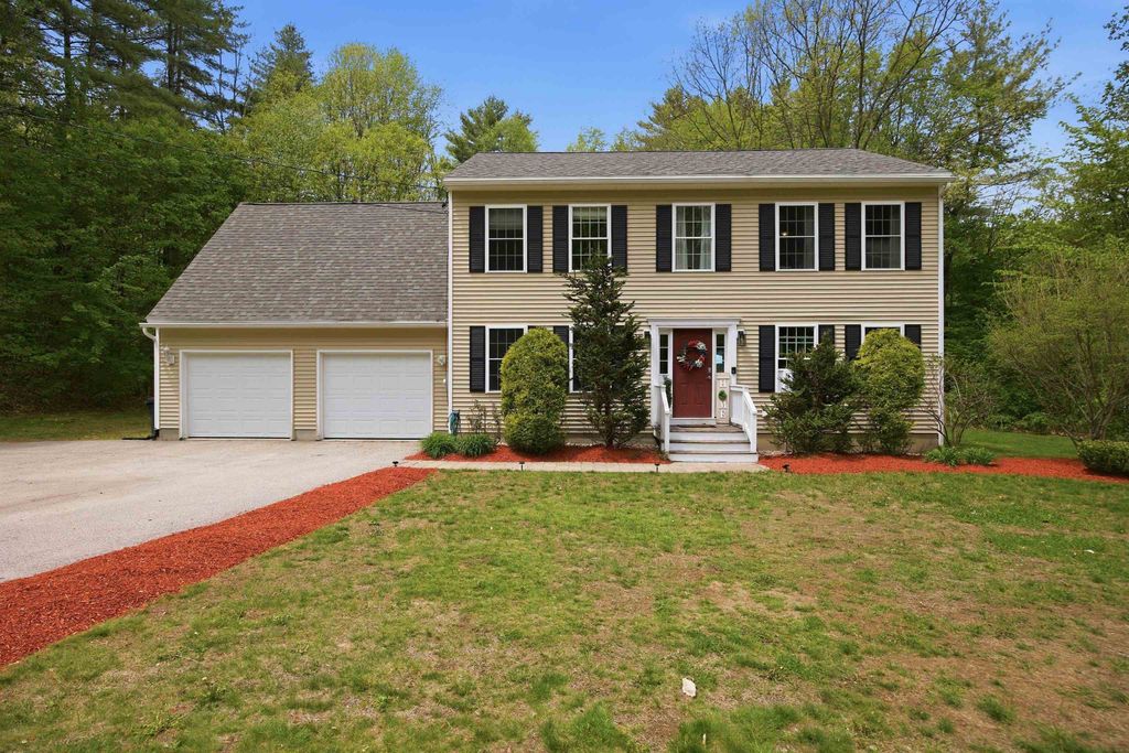144 Mountain Road, Goffstown, NH 03045