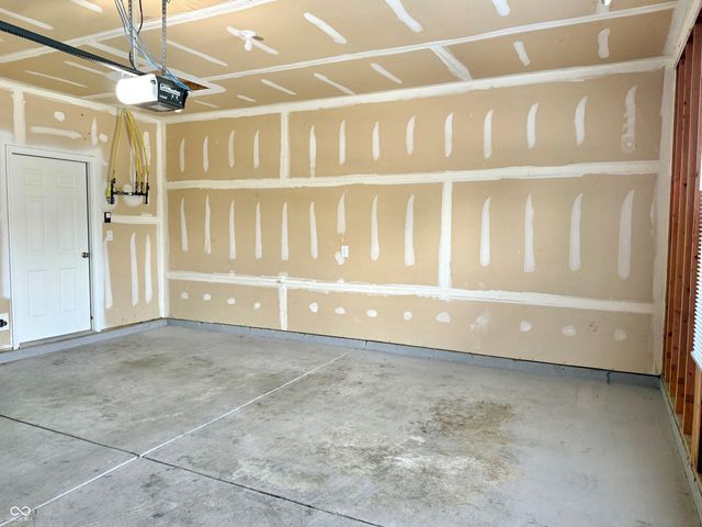 4263 Cairo Way, Avon, IN 46123