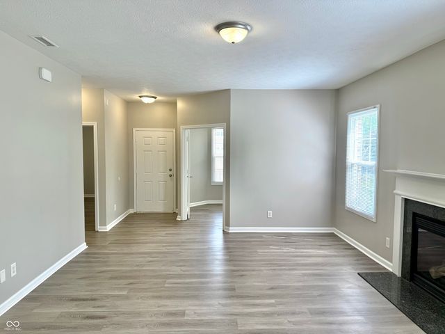 4263 Cairo Way, Avon, IN 46123