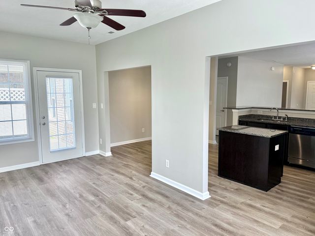 4263 Cairo Way, Avon, IN 46123