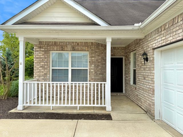 4263 Cairo Way, Avon, IN 46123