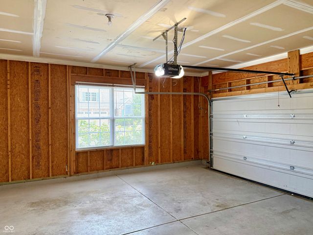 4263 Cairo Way, Avon, IN 46123