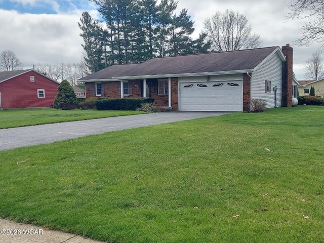 615 W Lima Avenue, Ada, OH 45810