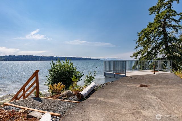 2521 Dodd Avenue, Blaine, WA 98230