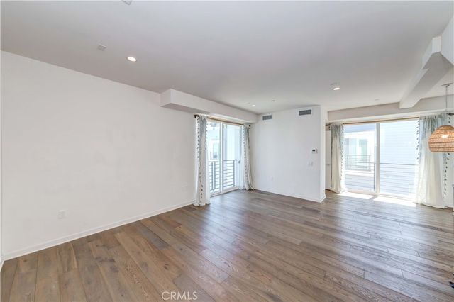 1937 Griffith Park Boulevard, Los Angeles, CA 90039