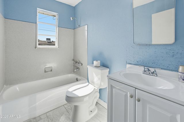 3317 W SELLS Drive, Phoenix, AZ 85017