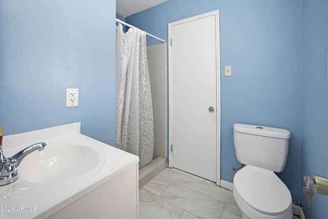 3317 W SELLS Drive, Phoenix, AZ 85017