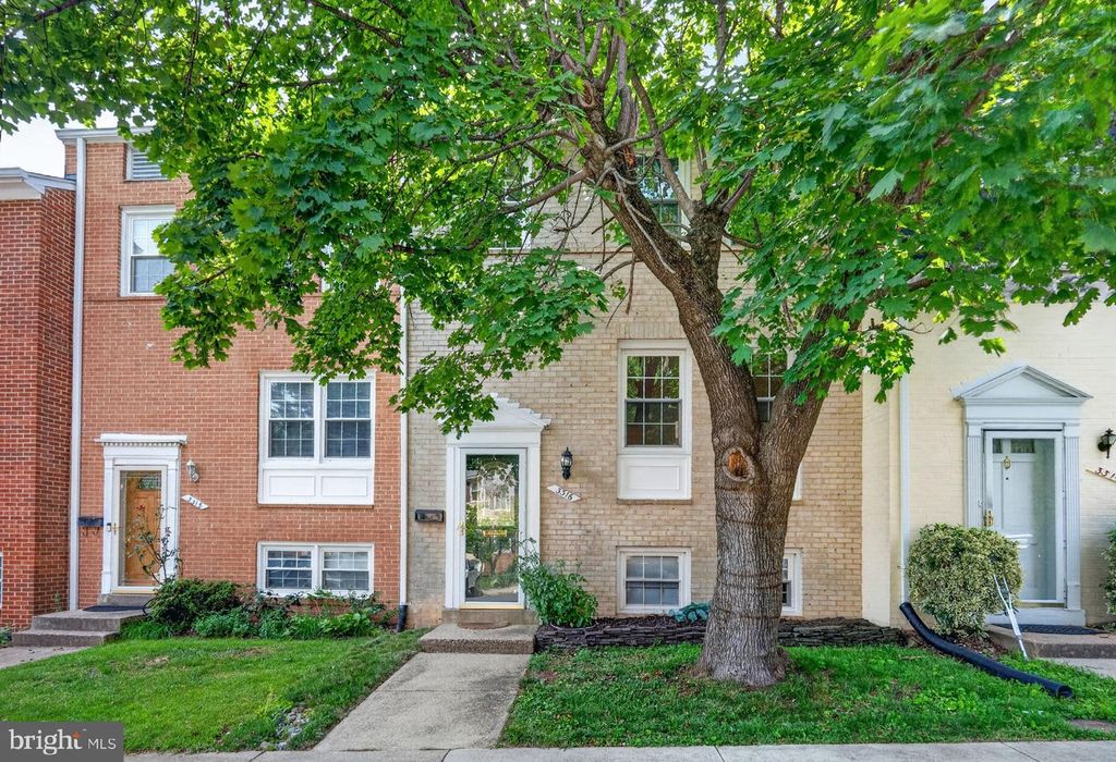 3316 WEBLEY CT, Annandale, VA 22003