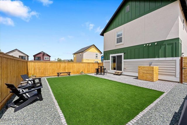 3869 Bonnie Place, Carson City, NV 89701