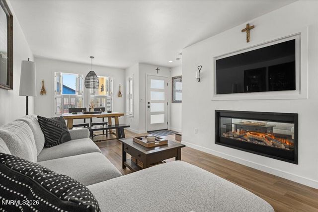 3869 Bonnie Place, Carson City, NV 89701