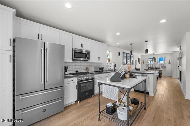 3869 Bonnie Place, Carson City, NV 89701