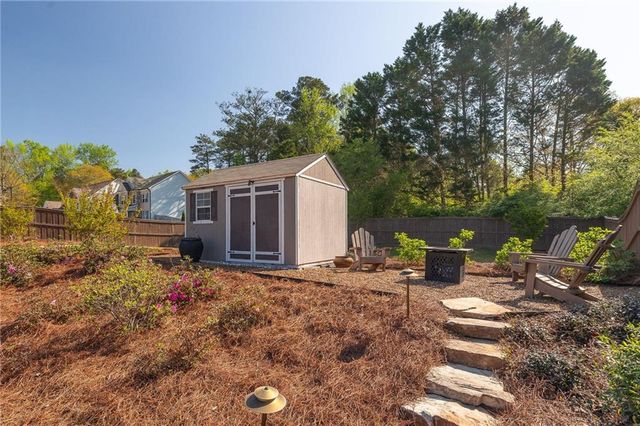 2444 Oxenwood Drive SW, Marietta, GA 30064