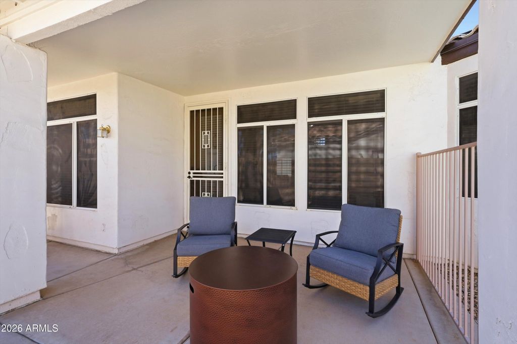 Image 24 of property listing at 22811 N 74TH Lane, Glendale, AZ 85310