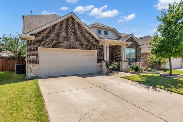 5816 Hickoryhill Road, Watauga, TX 76148