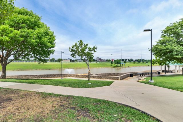 5816 Hickoryhill Road, Watauga, TX 76148