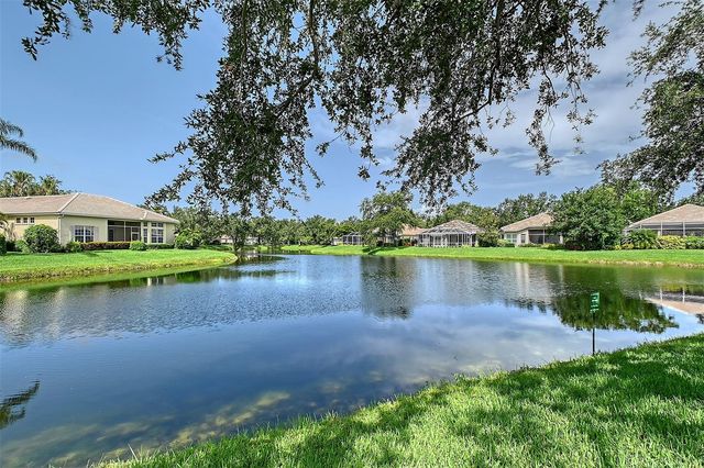 5839 LOS VERDES COURT, Bradenton, FL 34210