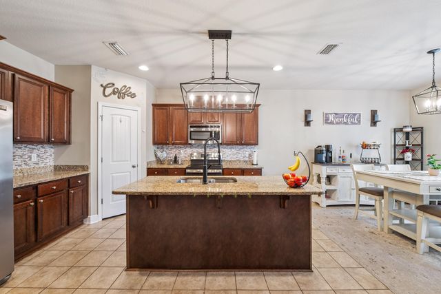 511 Gadwell Street, Crestview, FL 32539
