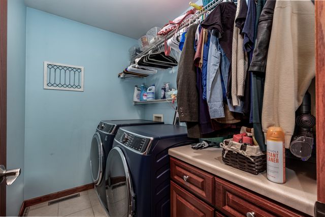 1239 Tower Drive, Ottawa, IL 61350