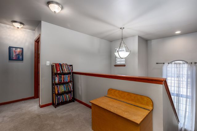 1239 Tower Drive, Ottawa, IL 61350