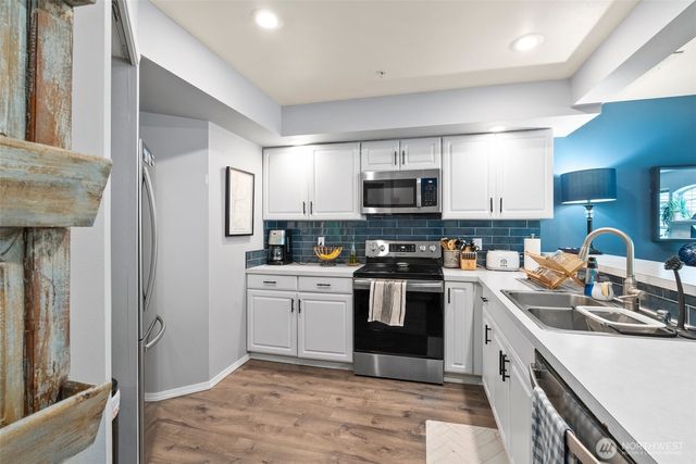 1912 S 368th Place, Federal Way, WA 98003