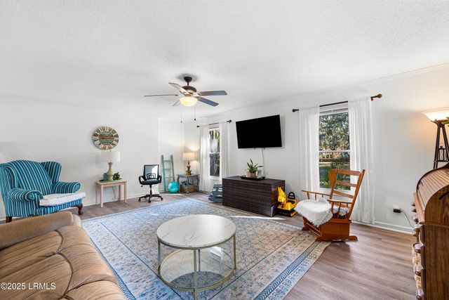 6 Spring Knob Circle, Beaufort, SC 29907