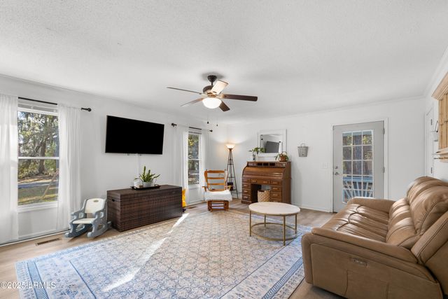 6 Spring Knob Circle, Beaufort, SC 29907