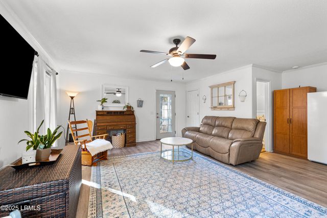 6 Spring Knob Circle, Beaufort, SC 29907