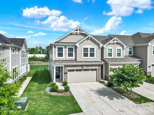 9050 Northfield Crossing Drive, Charlotte, NC 28269