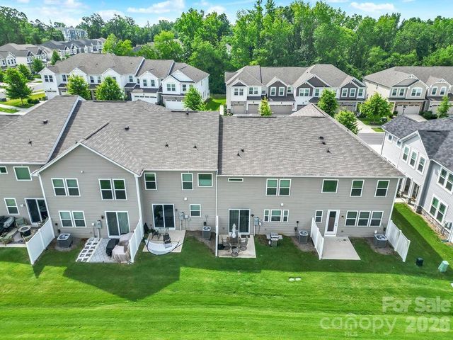 9050 Northfield Crossing Drive, Charlotte, NC 28269