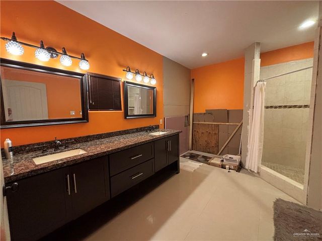 45 Zinnia Street, Rio Grande City, TX 78582