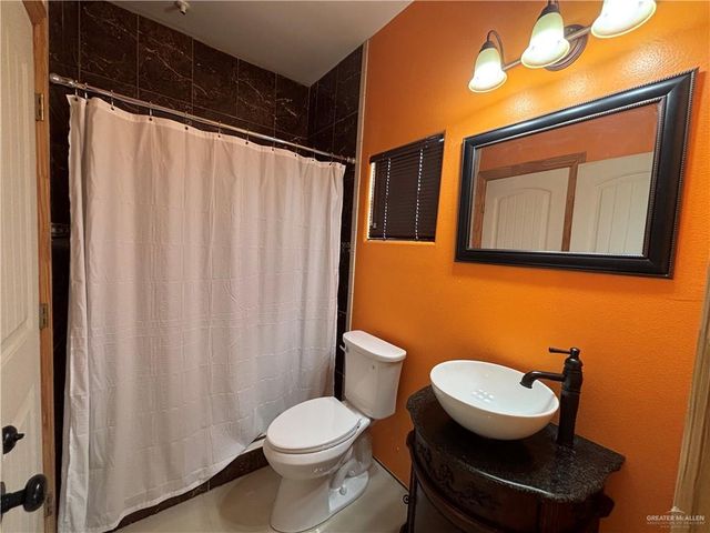 45 Zinnia Street, Rio Grande City, TX 78582