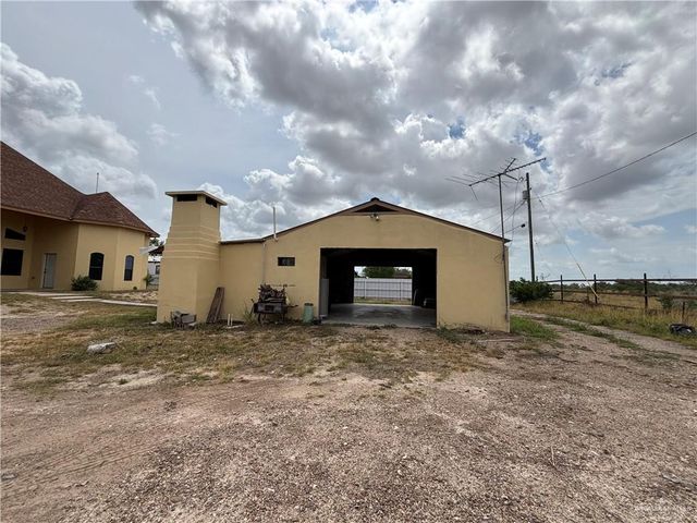 45 Zinnia Street, Rio Grande City, TX 78582