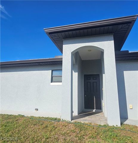 4536 29th ST SW, Lehigh Acres, FL 33973