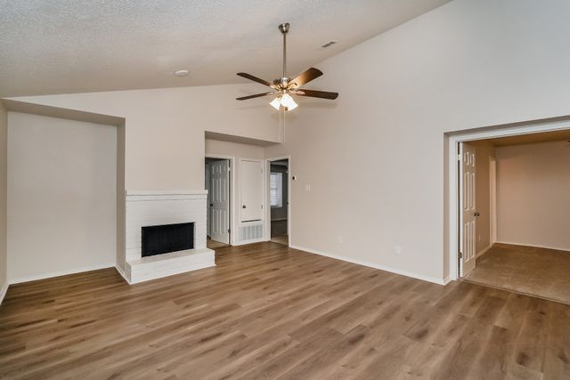 1334 Cedar Ridge Drive, Lewisville, TX 75067