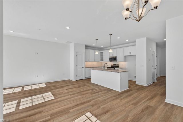 4958 Apricot WAY, Chesapeake, VA 23321