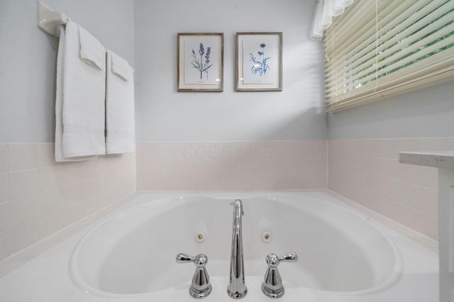 9153 Candleridge Street, Pickerington, OH 43147