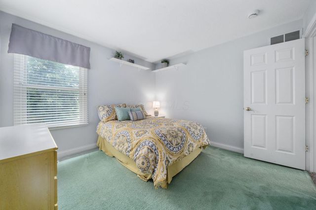 9153 Candleridge Street, Pickerington, OH 43147