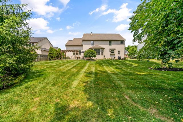 9153 Candleridge Street, Pickerington, OH 43147