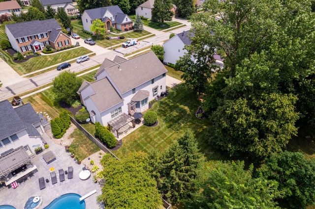 9153 Candleridge Street, Pickerington, OH 43147