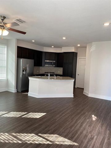 2408 Magalia Lane, Lewisville, TX 75056