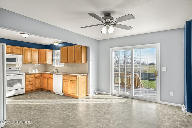 9424 ERIKA LANE, New Bloomfield, MO 65063