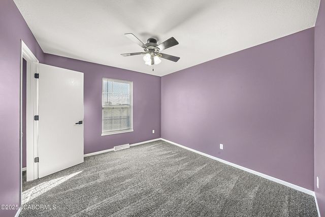 9424 ERIKA LANE, New Bloomfield, MO 65063