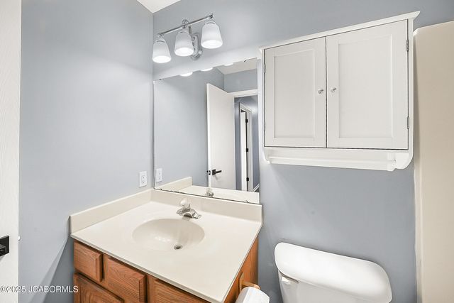 9424 ERIKA LANE, New Bloomfield, MO 65063