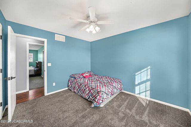 9424 ERIKA LANE, New Bloomfield, MO 65063